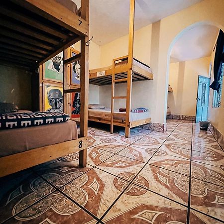 Mr. Mullets Hostel Сан-Педро-Ла-Лагуна Экстерьер фото